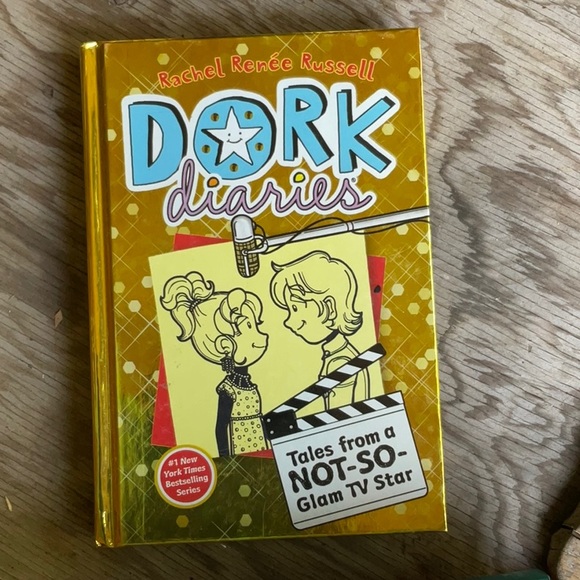 Dork Diaries, lot of 4 hardcover books - Picture 6 of 6